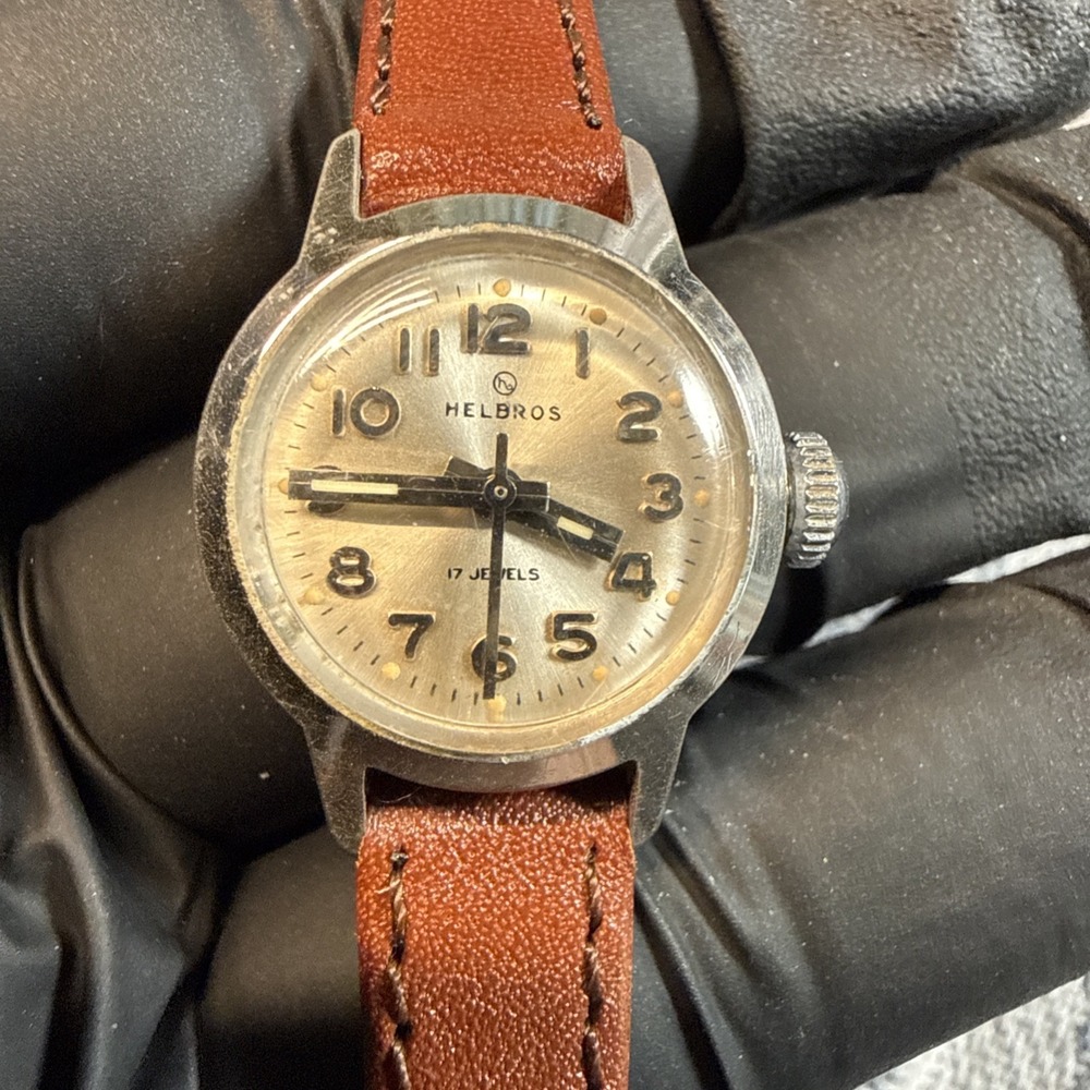 Vintage Helbros 17 Jewels Manual Wind Ladies Watch Small 21mm Running Excellent